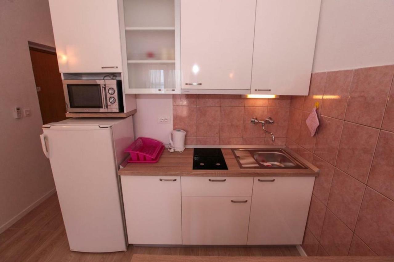 Apartments Toni Two Igrane Luaran gambar
